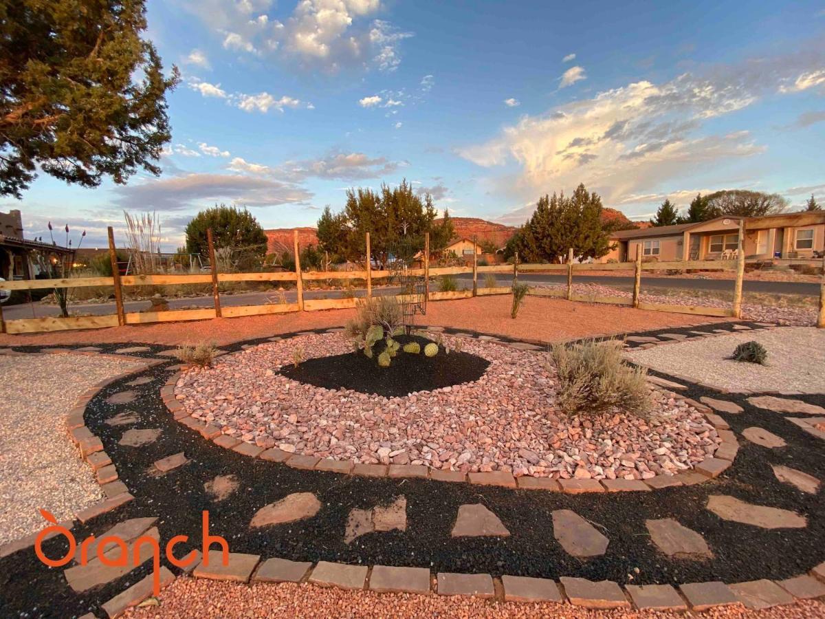 Oranch House, Studio & Wilderness Kanab Exteriör bild